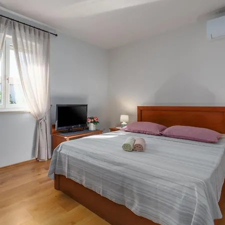 Apartment Arduino In Strandnaehe, Ruhige Lage Poreč